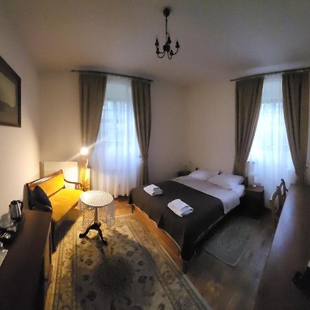 Zamek Na Wodzie W Wojnowicach Bed & Breakfast Wojnowice  Ngoại thất bức ảnh